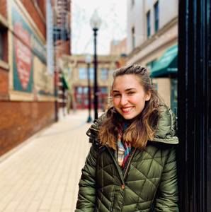 Meet your Posher, Ashley